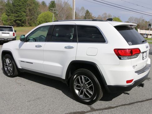 Used 2021 Jeep Grand Cherokee Limited w/ Premium Lighting Group image 3