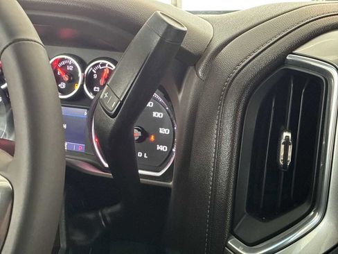 Used 2022 Chevrolet Silverado 1500 LT image 20