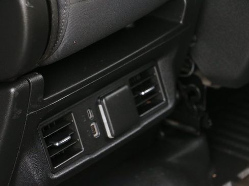 Used 2024 Chevrolet Silverado 3500 LT w/ Convenience Package AWD/4WD image 25