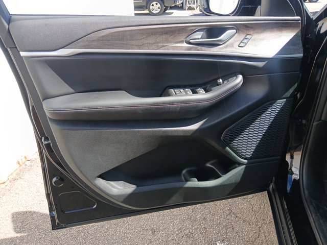 New 2027 Jeep Grand Cherokee Limited AWD/4WD image 50