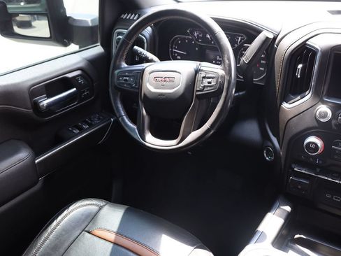 Used 2021 GMC Sierra 2500 AT4 w/ Gooseneck/5TH Wheel Package AWD/4WD image 19