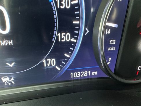 Used 2022 Buick Enclave Premium w/ Surround and Sites Package image 6