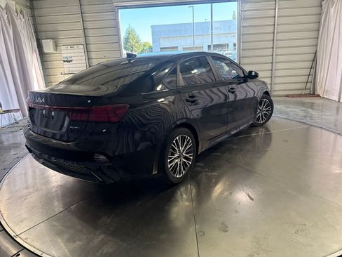 Used 2024 Kia Forte GT-Line w/ GT-Line Premium Package FWD image 5