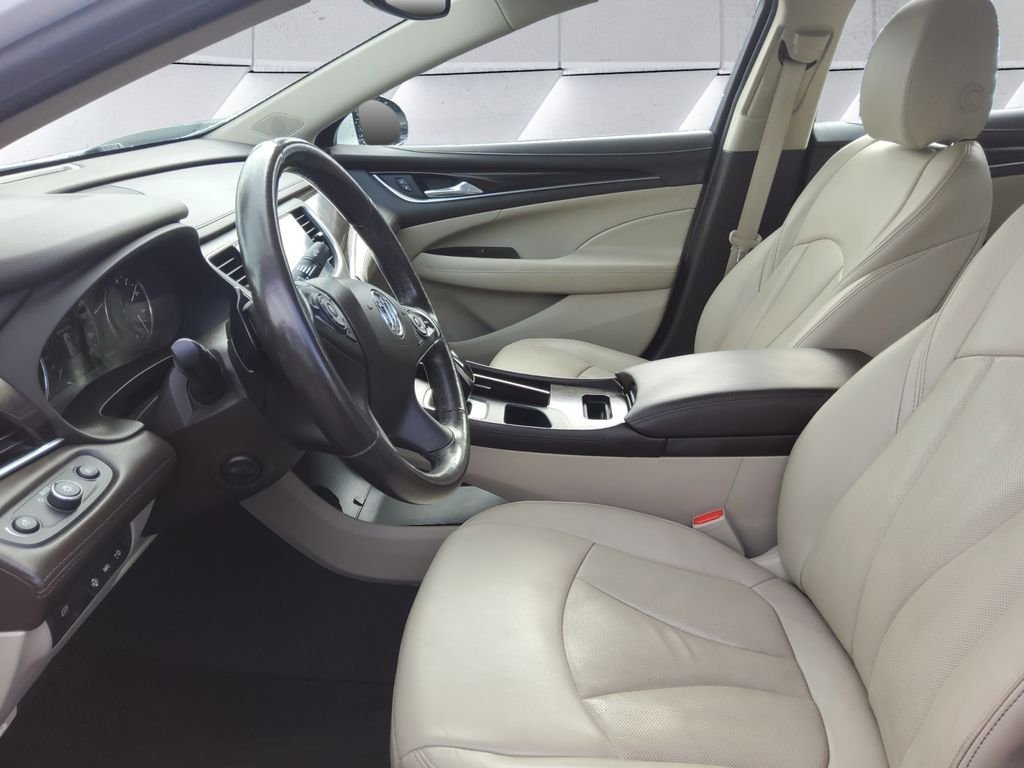 Used 2018 Buick LaCrosse Premium w/ Driver Confidence Package #2 AWD/4WD image 7