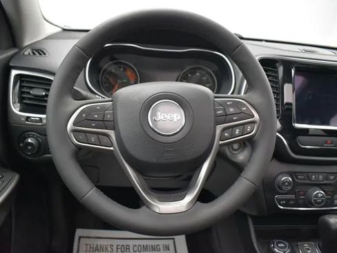 Used 2022 Jeep Cherokee Limited AWD/4WD image 21