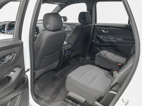 Used 2023 Chevrolet Traverse LT w/ LPO, Floor Liner Package AWD/4WD image 26