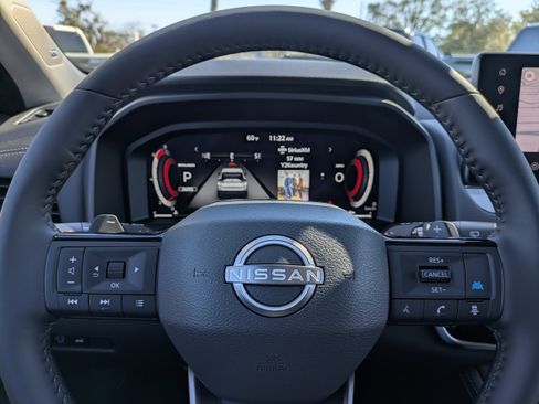 New 2026 Nissan Rogue Platinum image 32