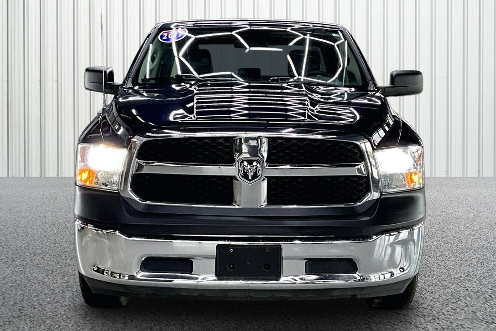 Used 2017 RAM 1500 ST w/ SXT Appearance Group AWD/4WD image 2