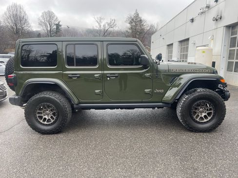 Used 2022 Jeep Wrangler Unlimited Rubicon w/ Xtreme Recon 35" Tire Package image 2