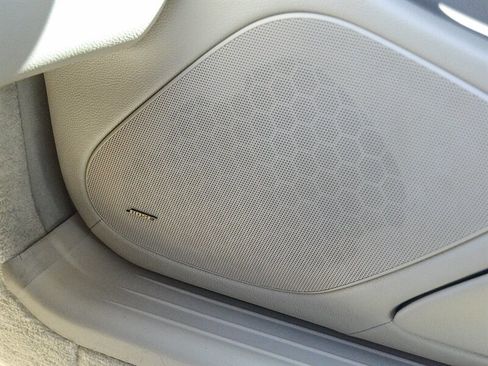 Used 2006 Mercedes-Benz SL 500 image 34