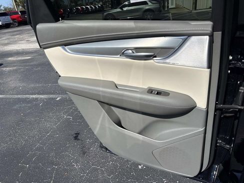 Certified 2021 Cadillac XT5 Premium Luxury image 14