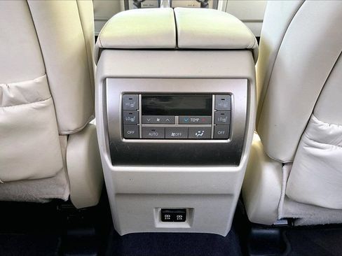 Used 2020 Lexus GX 460 Premium AWD/4WD image 17