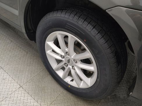 Used 2018 Dodge Journey SXT w/ Connectivity Group FWD image 31