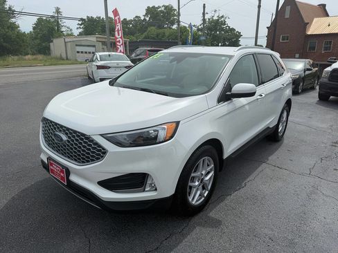 Used 2023 Ford Edge SEL w/ Convenience Package AWD/4WD image 8