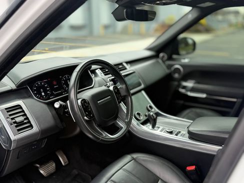 Used 2019 Land Rover Range Rover Sport Supercharged AWD/4WD image 17
