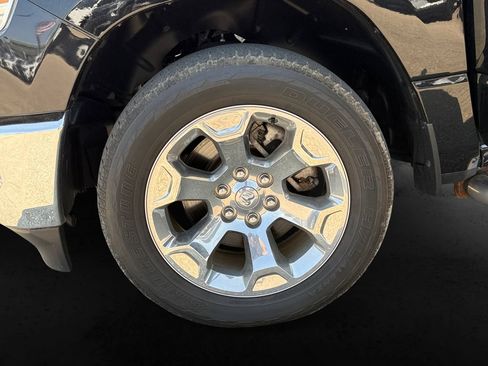 Used 2022 RAM 1500 Big Horn AWD/4WD image 13