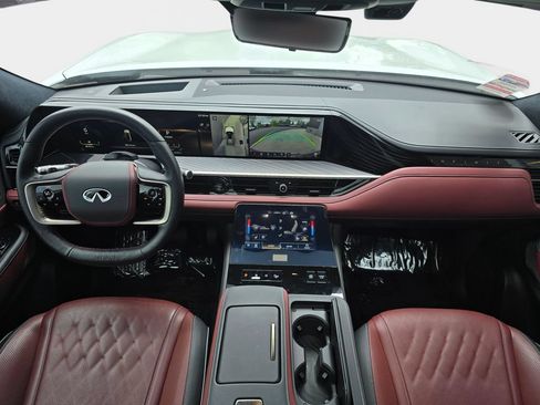 Used 2025 INFINITI QX80 Autograph AWD/4WD image 10