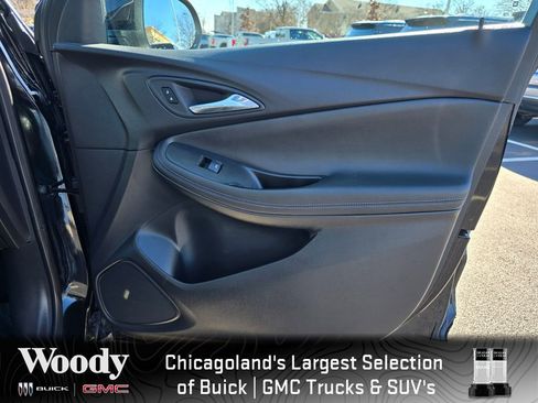 Certified 2025 Buick Encore GX Sport Touring w/ Comfort Package image 31