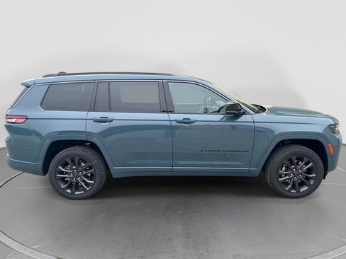 New 2026 Jeep Grand Cherokee L Limited AWD/4WD image 2