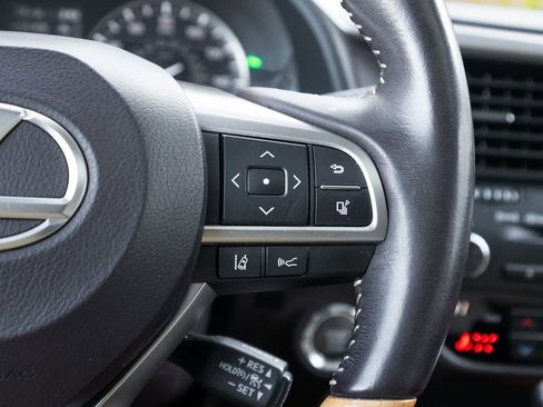 Used 2019 Lexus RX 350L AWD image 29