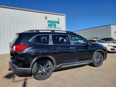 Used 2019 Subaru Ascent Limited image 7