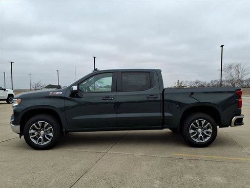 New 2026 Chevrolet Silverado 1500 LT image 2