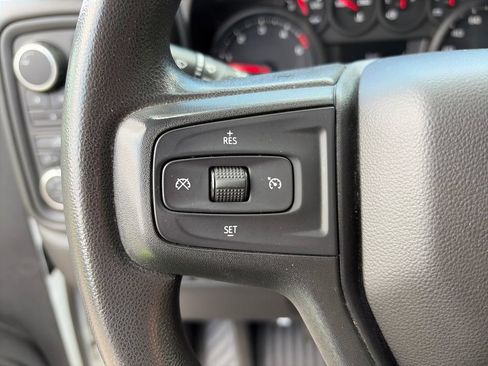 Used 2022 Chevrolet Silverado 2500 Custom w/ Custom Value Package AWD/4WD image 25