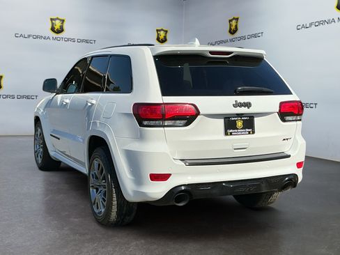 Used 2021 Jeep Grand Cherokee SRT w/ Trailer Tow Group IV image 7