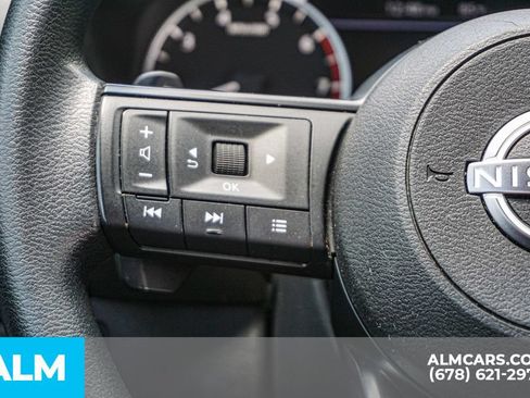 Used 2024 Nissan Rogue S FWD image 28