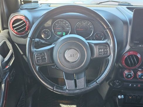 Used 2018 Jeep Wrangler Unlimited Sport S AWD/4WD image 20