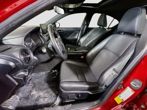 Used 2023 Lexus IS 300 w/ Comfort Package RWD image 22