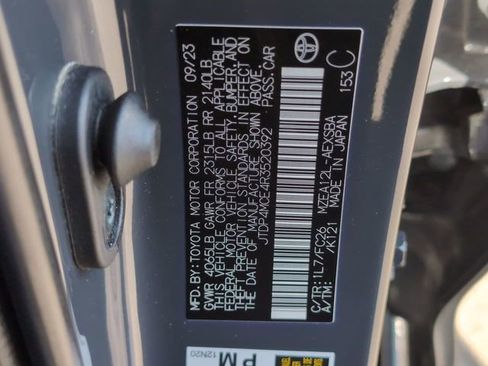 Used 2024 Toyota Corolla SE w/ SE Premium Package image 38