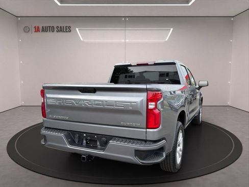 Used 2021 Chevrolet Silverado 1500 Custom w/ Safety Confidence Package AWD/4WD image 5
