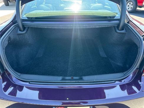 Used 2022 Dodge Charger Scat Pack w/ Daytona Edition Group image 19