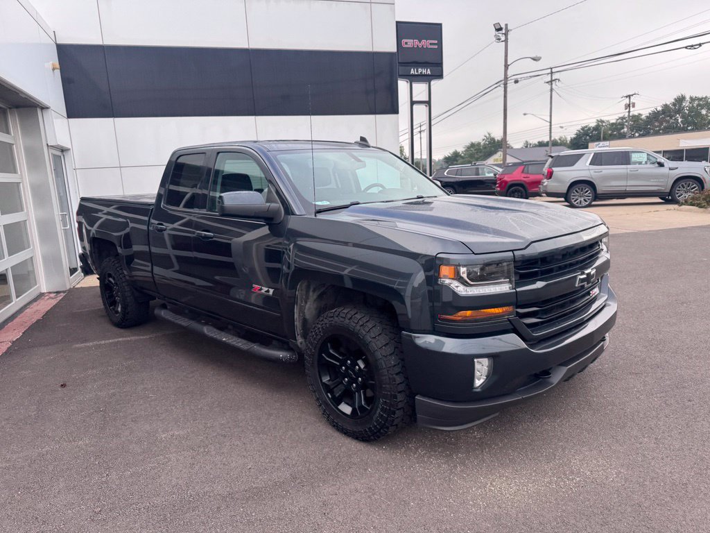 Used 2019 Chevrolet Silverado 1500 LT w/ All Star Edition AWD/4WD image 5