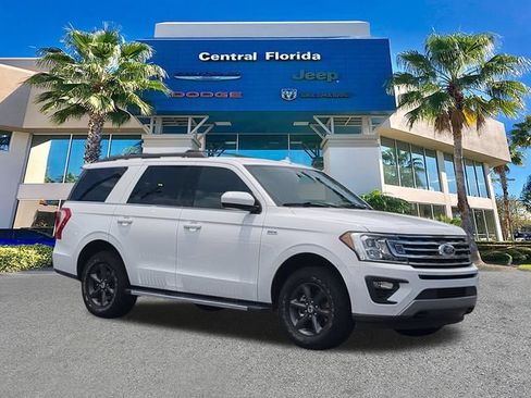 Used 2021 Ford Expedition XLT w/ FX4 Off-Road Package AWD/4WD image 2