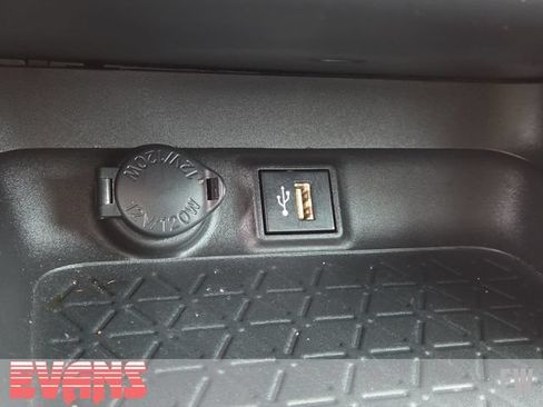 Used 2023 Toyota RAV4 XLE Premium AWD/4WD image 11