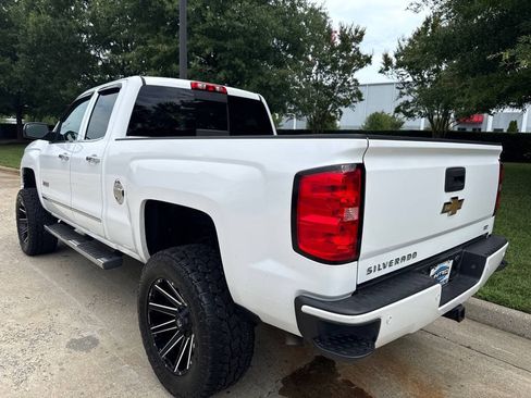 Used 2015 Chevrolet Silverado 1500 LTZ Z71 w/ Custom Sport Edition AWD/4WD image 6