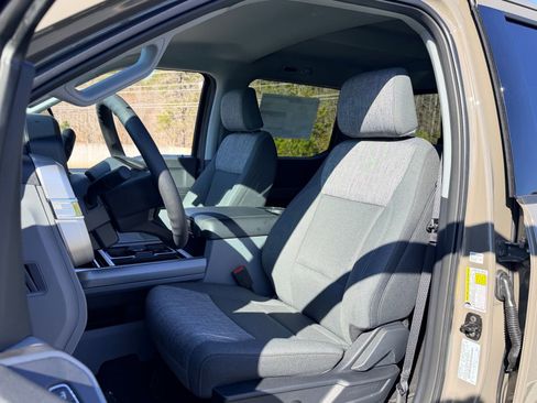 New 2026 Ford F250 XLT w/ FX4 Off-Road Package AWD/4WD image 15