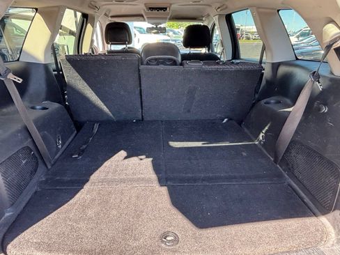 Used 2014 Dodge Journey SXT w/ Flexible Seating Group FWD image 8