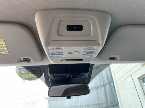 Used 2025 Ford Transit 250 Low Roof w/ Exterior Upgrade Package RWD image 16