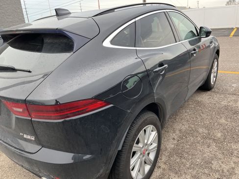 Used 2019 Jaguar E-PACE S image 17