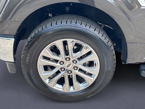 Used 2024 Ford F150 Lariat w/ Equipment Group 502A High AWD/4WD image 9