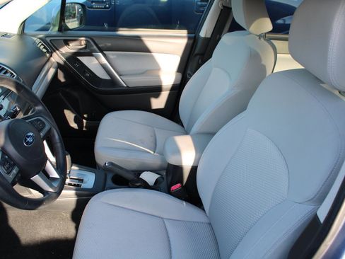 Used 2018 Subaru Forester 2.5i Premium w/ Popular Package #2A image 8