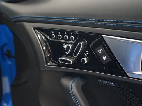 Used 2017 Jaguar F-TYPE S British Design Edition AWD/4WD image 44