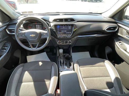 Certified 2023 Chevrolet TrailBlazer LT w/ Convenience Package AWD/4WD image 20