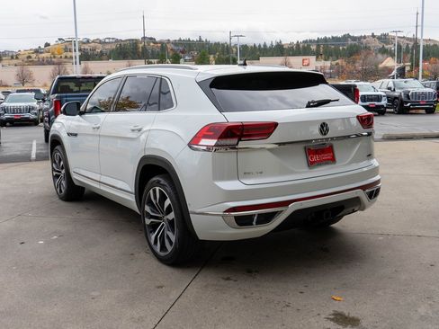 Used 2022 Volkswagen Atlas Cross Sport SEL Premium R-Line image 5