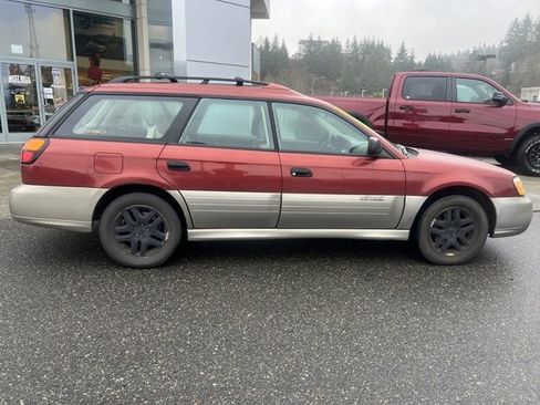 Used 2004 Subaru Outback 2.5 image 2