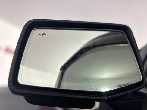 Used 2019 GMC Sierra 1500 AT4 w/ AT4 Premium Package AWD/4WD image 17