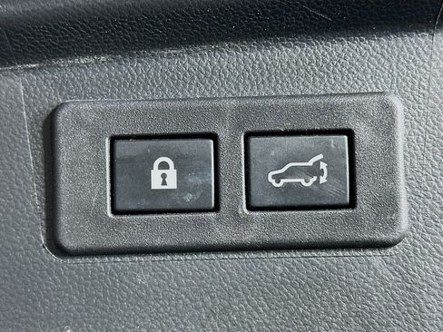 Used 2021 Subaru Outback Touring XT image 31